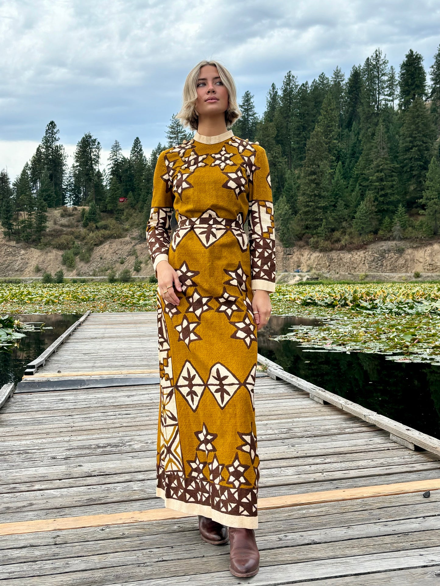 Vintage Shape Dress
