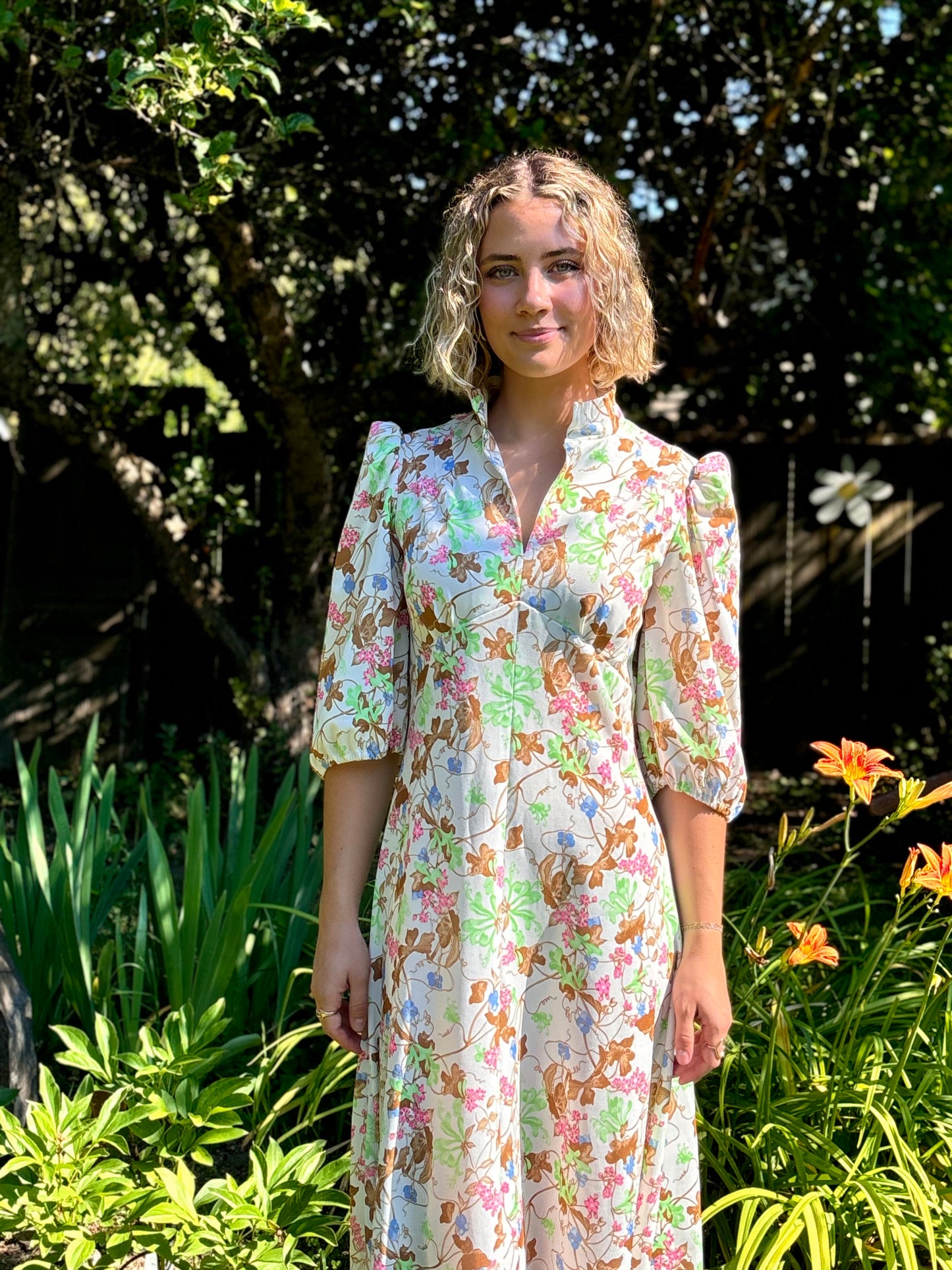 70’s Vintage Vibrant Floral Garden Dress